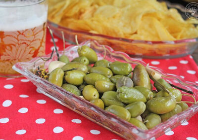 Cornezuelo olives (aceitunas de cornezuelo)